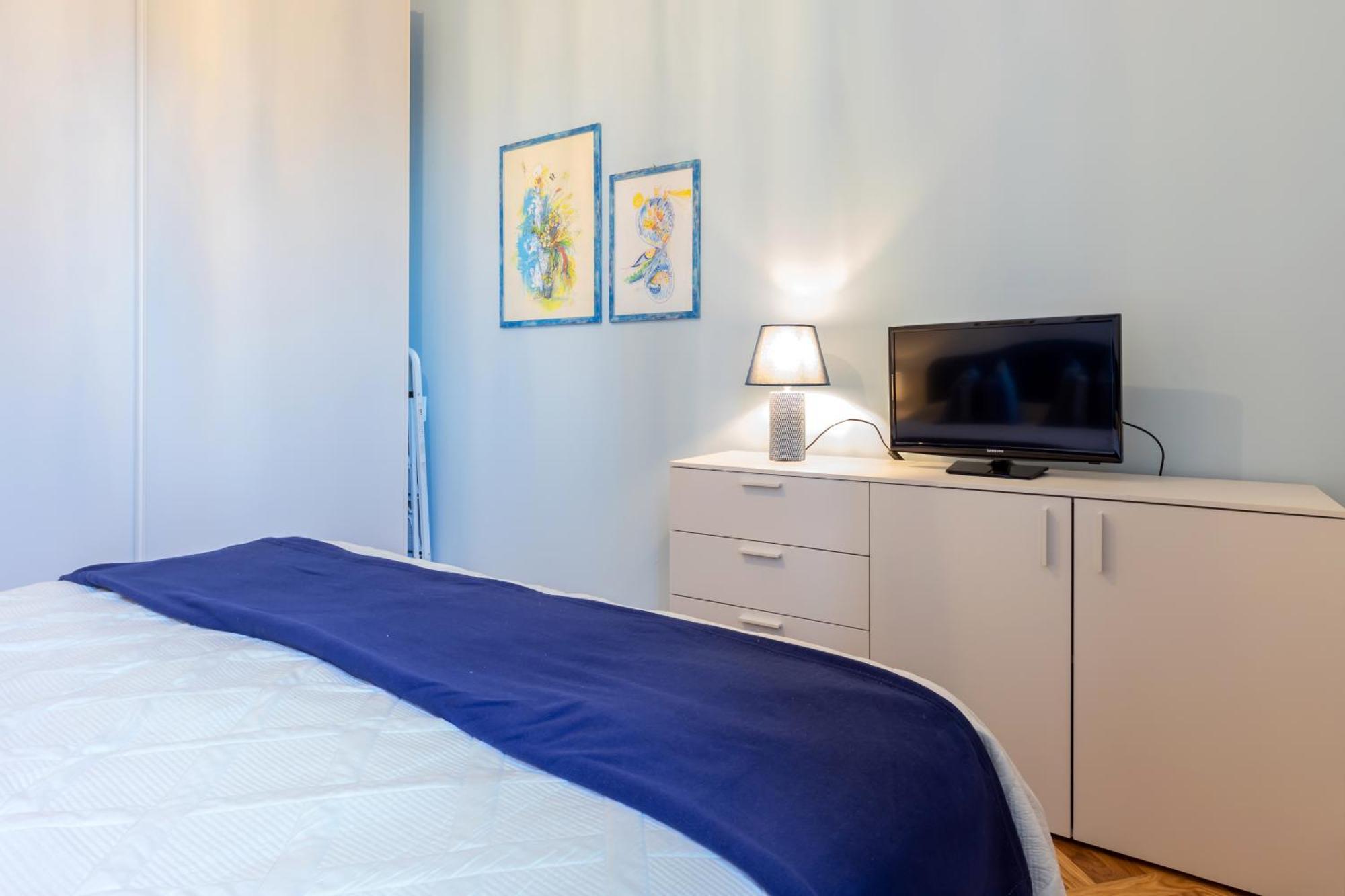 Garibaldi Fs Isola - Posizione Eccezionale E Comfort Per 4 Persone Apartment *